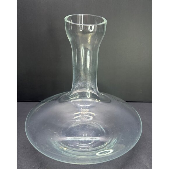 Vintage Clear Wine Glass Decanter Carafe Wide Bottom Barware 8" Tall - Picture 2 of 6